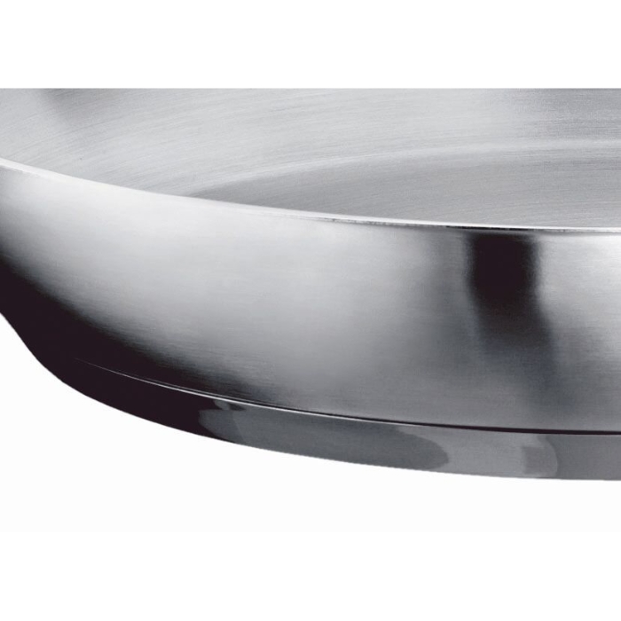 Schwere und robuste Ausführung (Wandstärke von bis 1